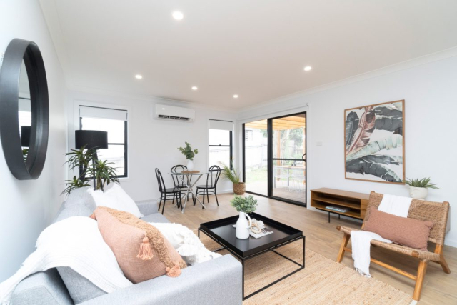 Newcastle Property Photo livingroom maitland